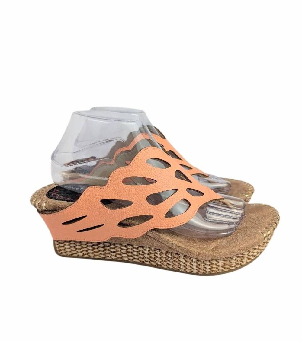 Modzori Reversibles peach & butter yellow wedge platform sandals womens 10